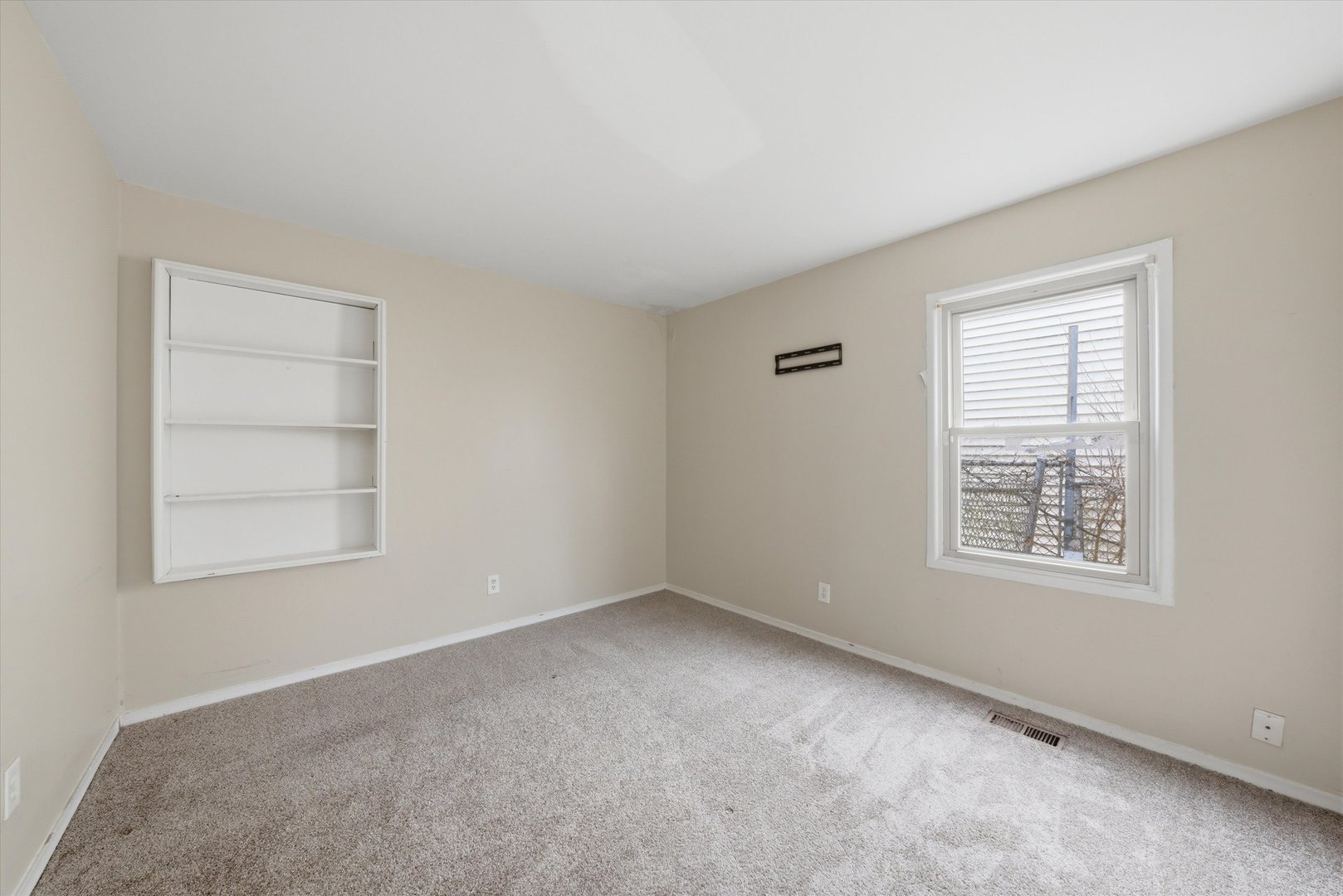 2016 215th Place Property Photo 11