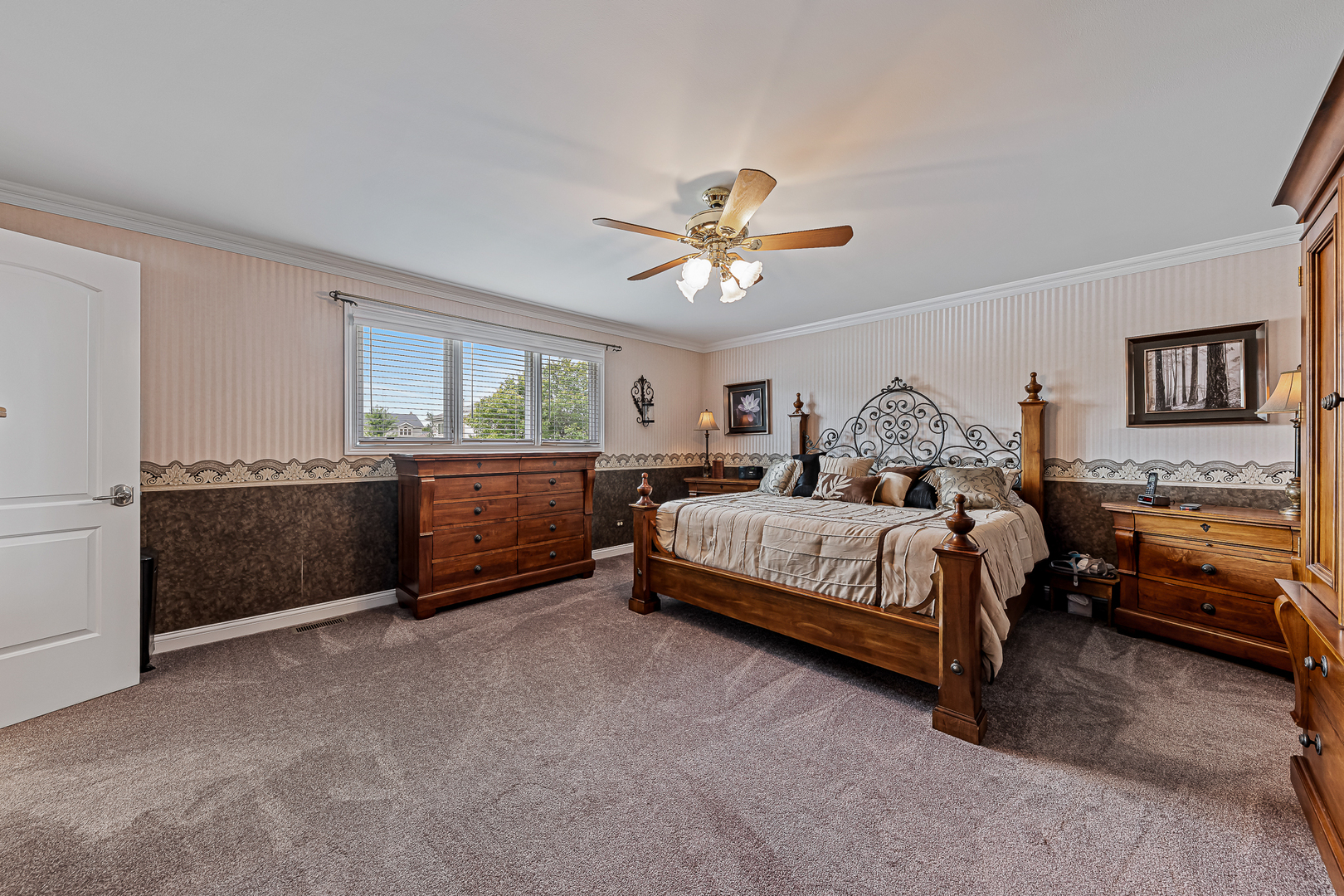 621 Vanderbilt Drive Property Photo 11
