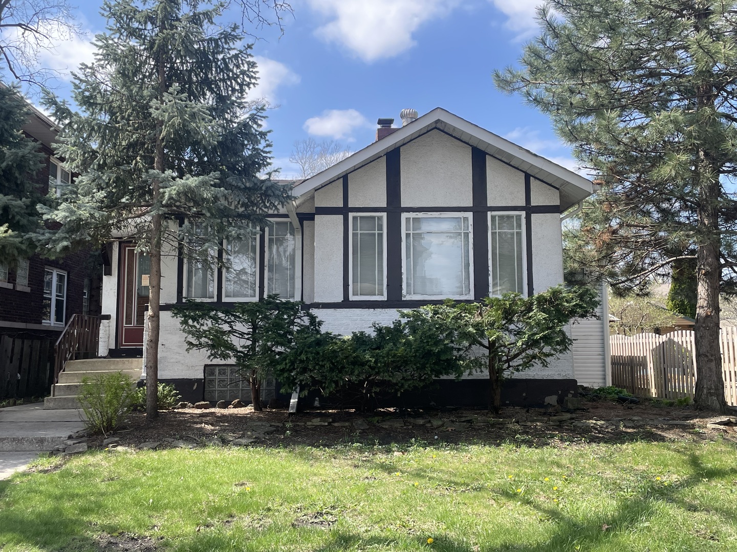 3424 Kenilworth Avenue Property Photo 1