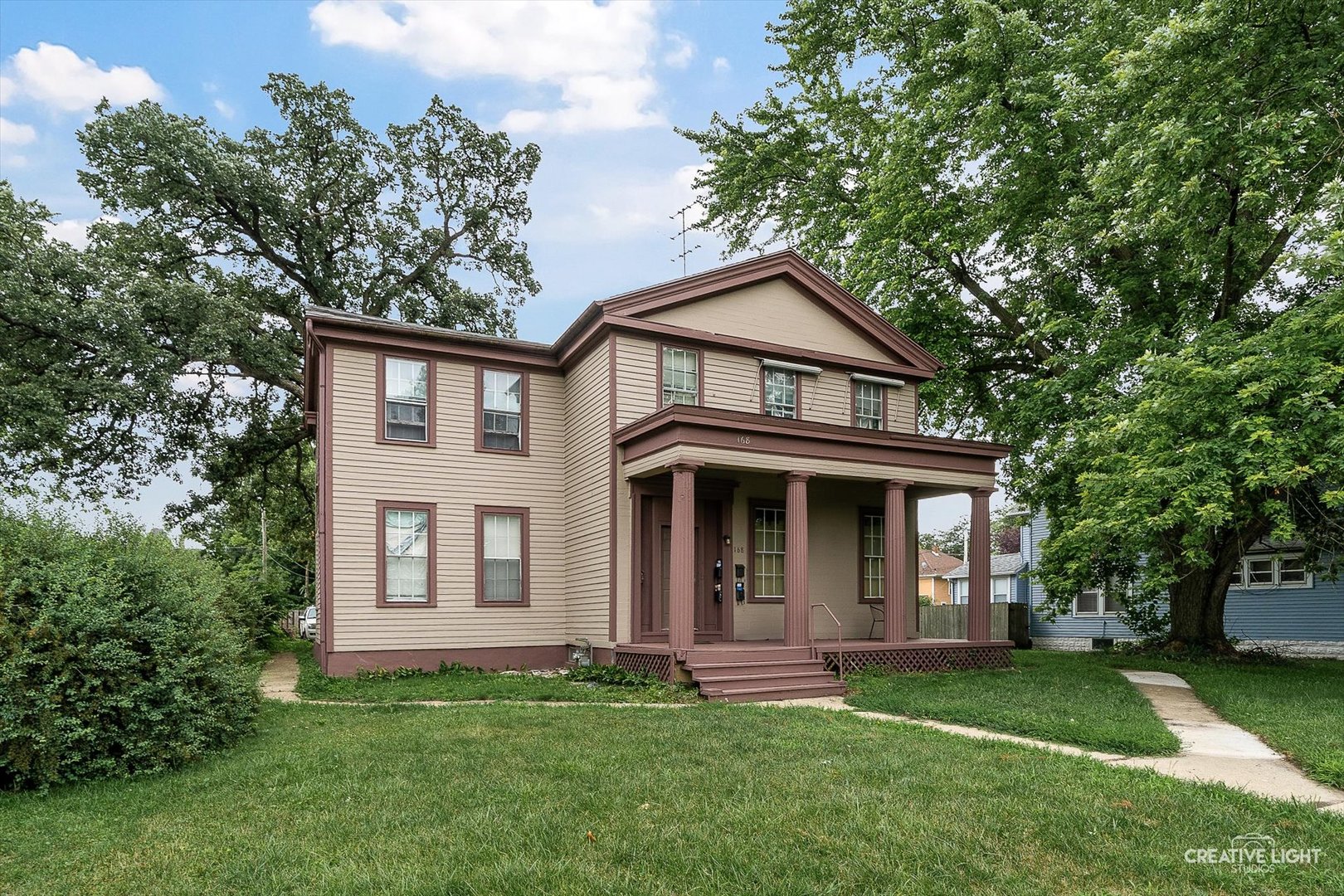 168 S Lincoln Avenue Property Photo 2