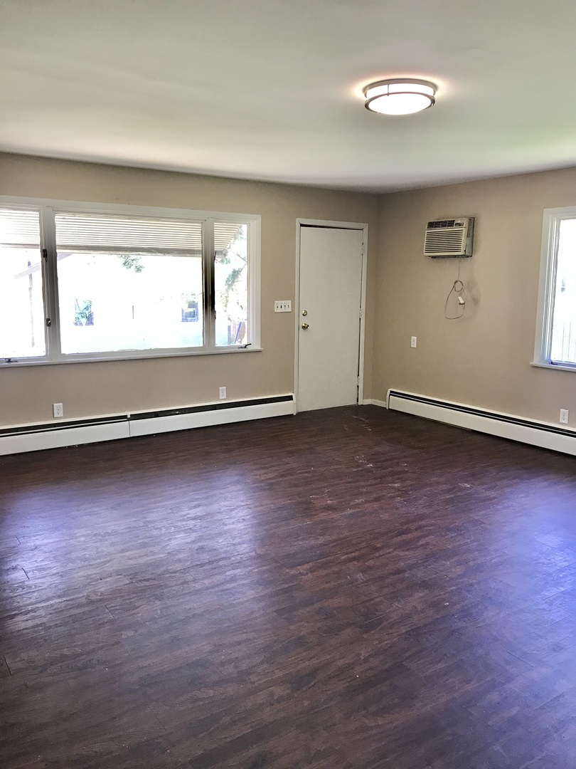 168 S Lincoln Avenue Property Photo 9