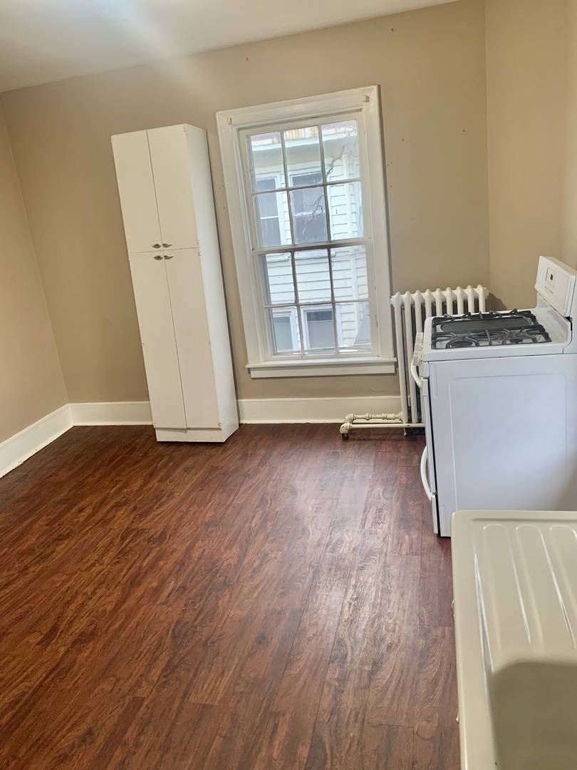 168 S Lincoln Avenue Property Photo 23