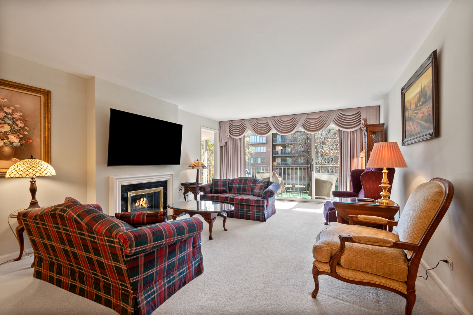 22 Park Lane 204 Property Photo 4