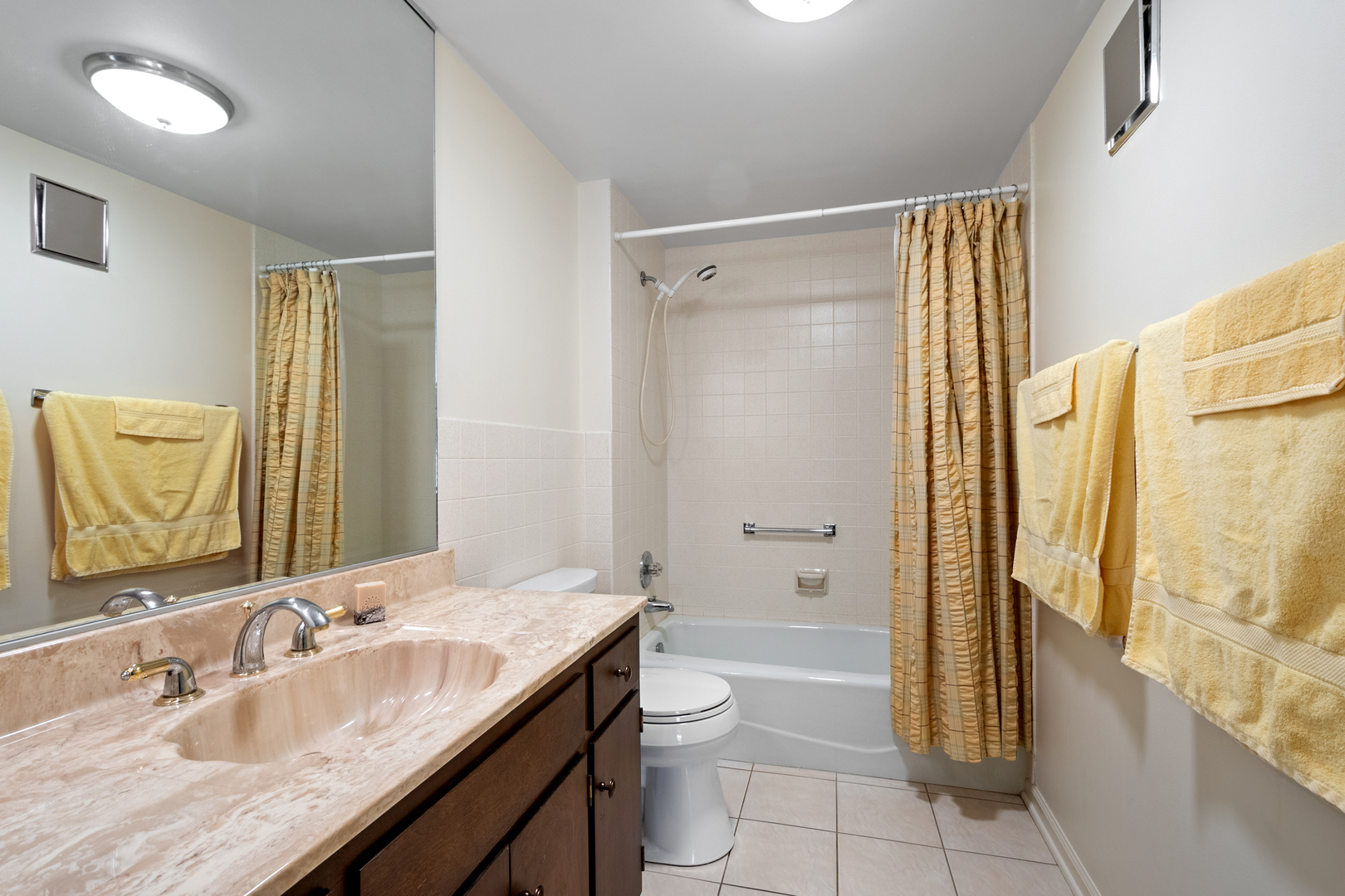 22 Park Lane 204 Property Photo 21