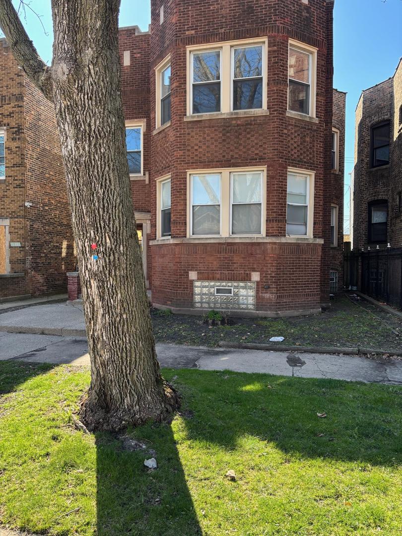 7644 S Cornell Avenue Property Photo 1