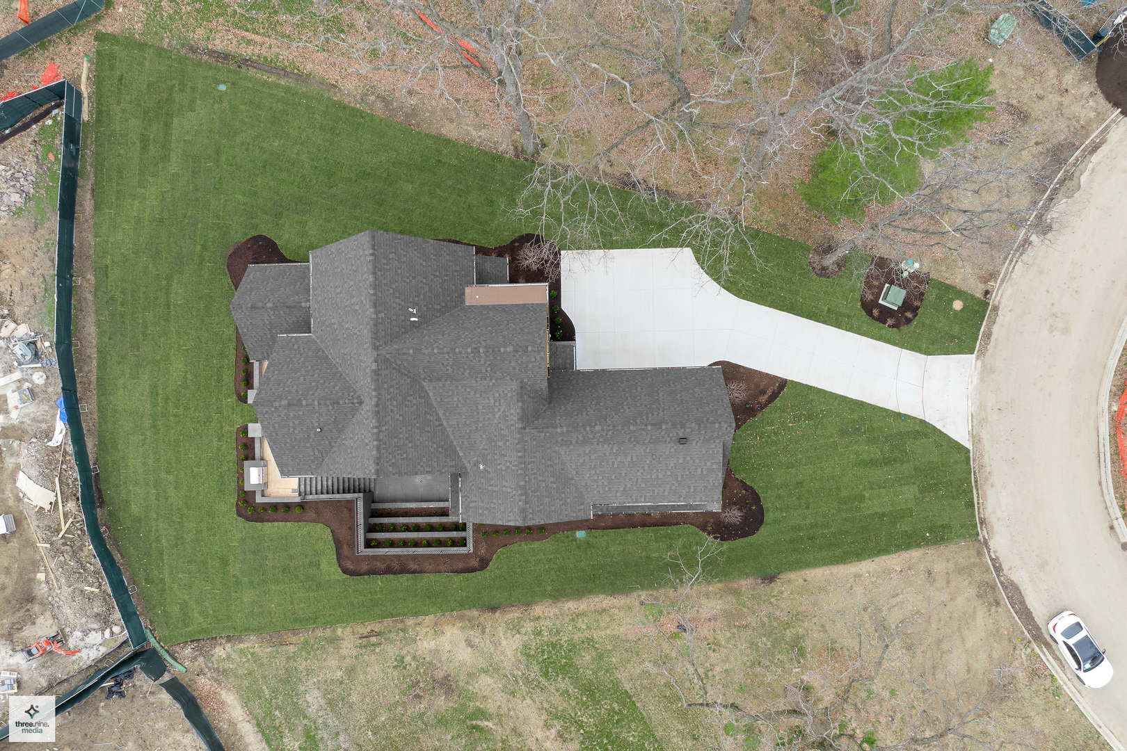 390 Forest Edge Drive Property Photo 53