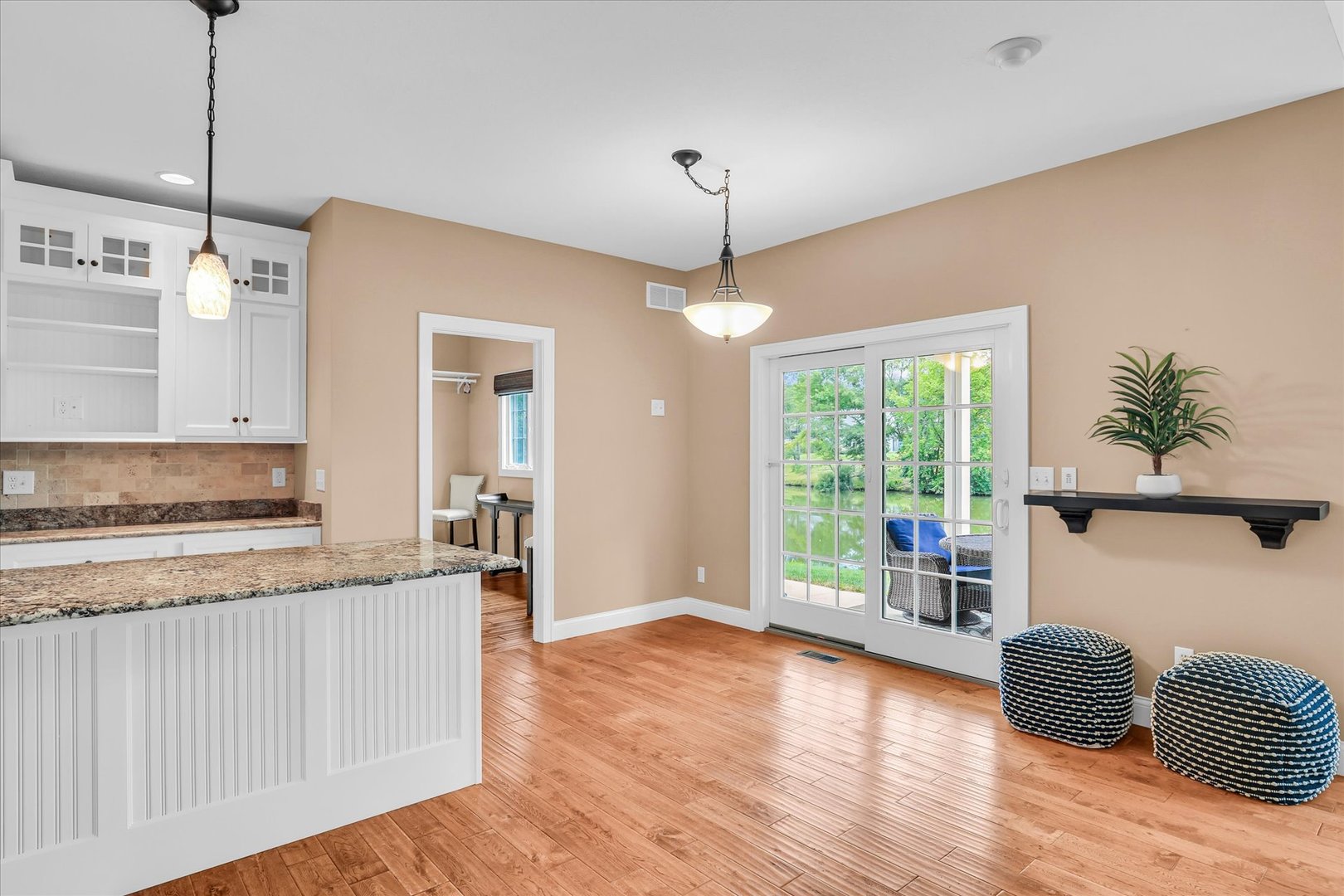 1809 N E West Lake Drive Property Photo 19