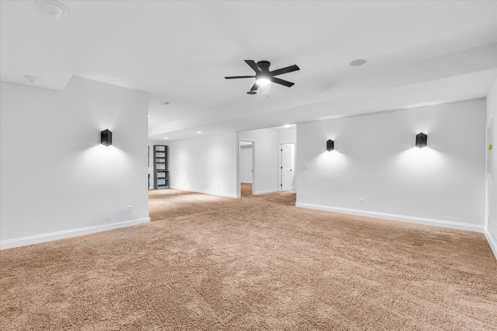 1809 N E West Lake Drive Property Photo 48