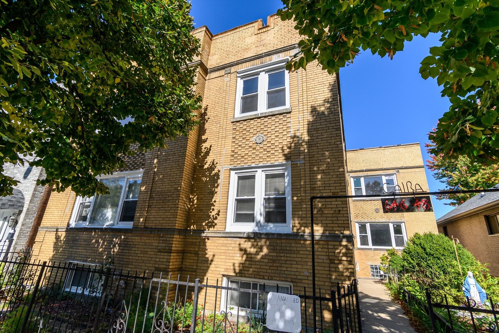646 W 35th Street Property Photo 18