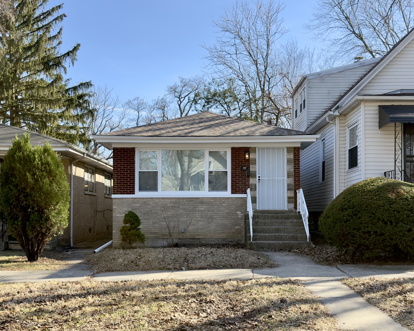 237 W 117th Street Property Photo 1