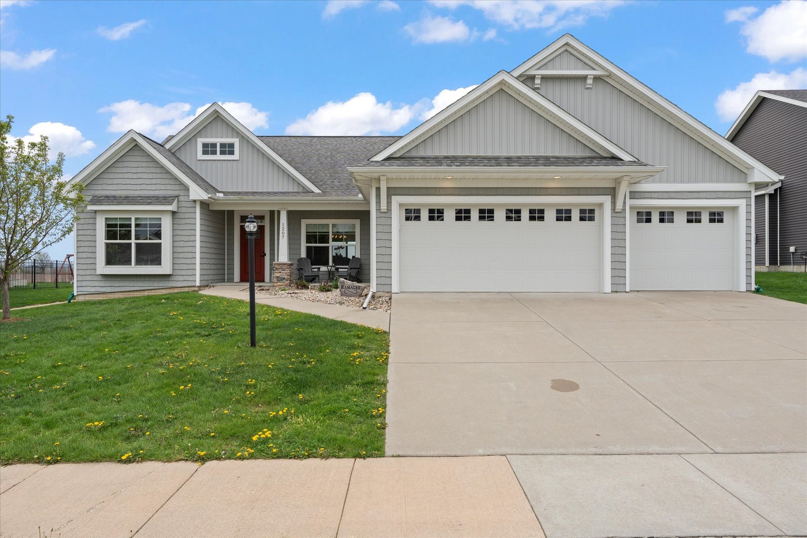 1207 Morningside Lane Property Photo 1