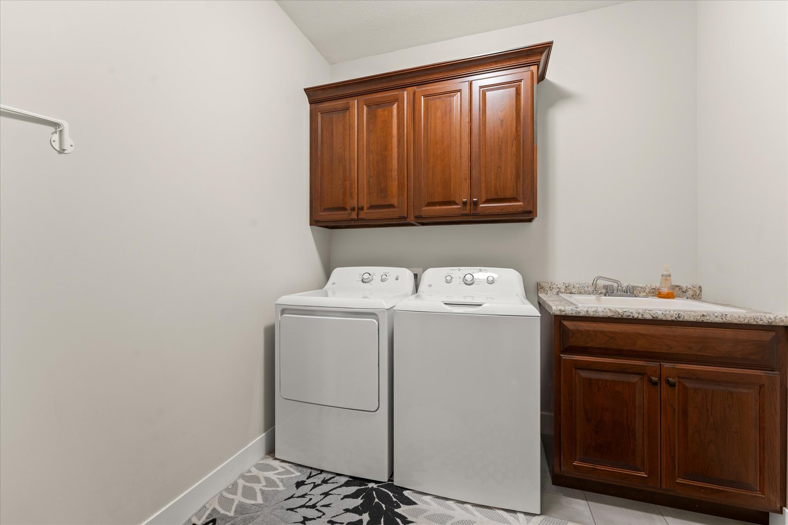 1207 Morningside Lane Property Photo 22