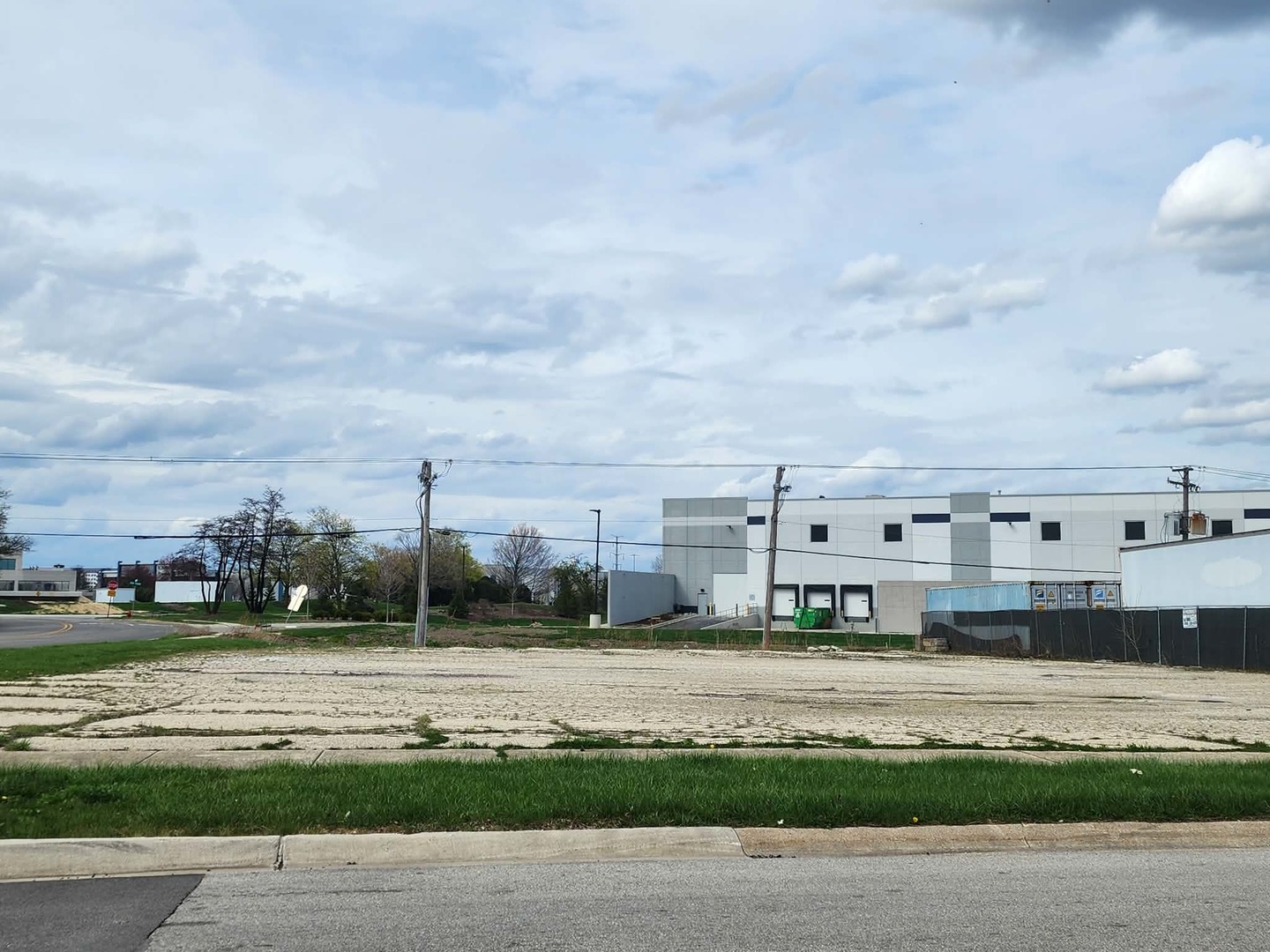 401 King Street Property Photo 1