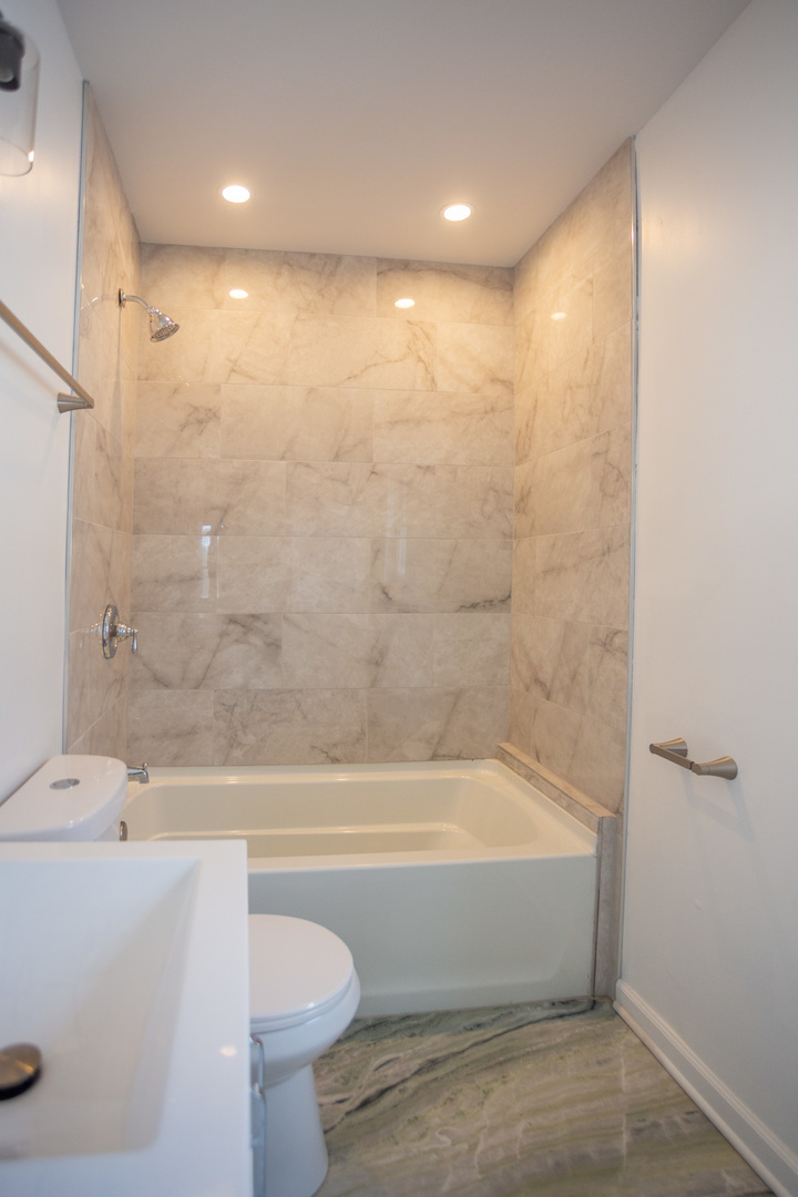8810 S Morgan Street Property Photo 13