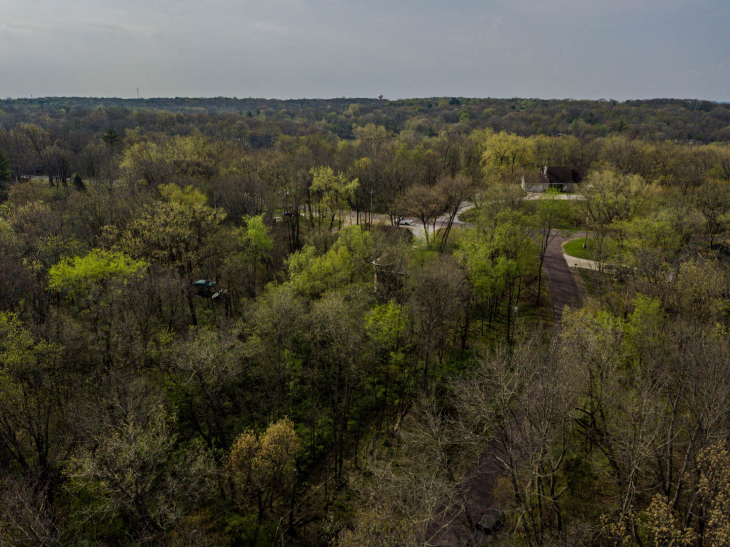 56,57 Summit Drive Property Photo 11