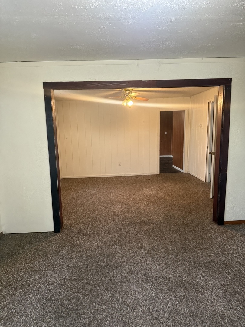 312 E 11th Street Property Photo 3
