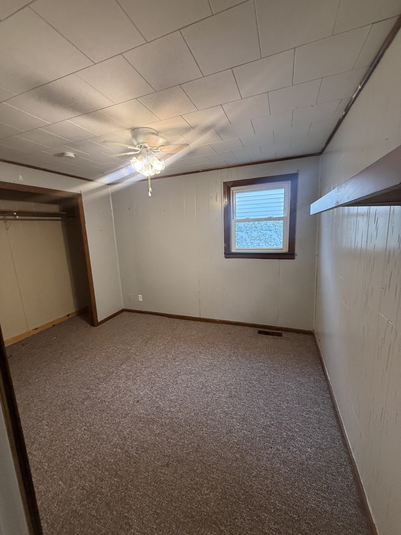 312 E 11th Street Property Photo 12