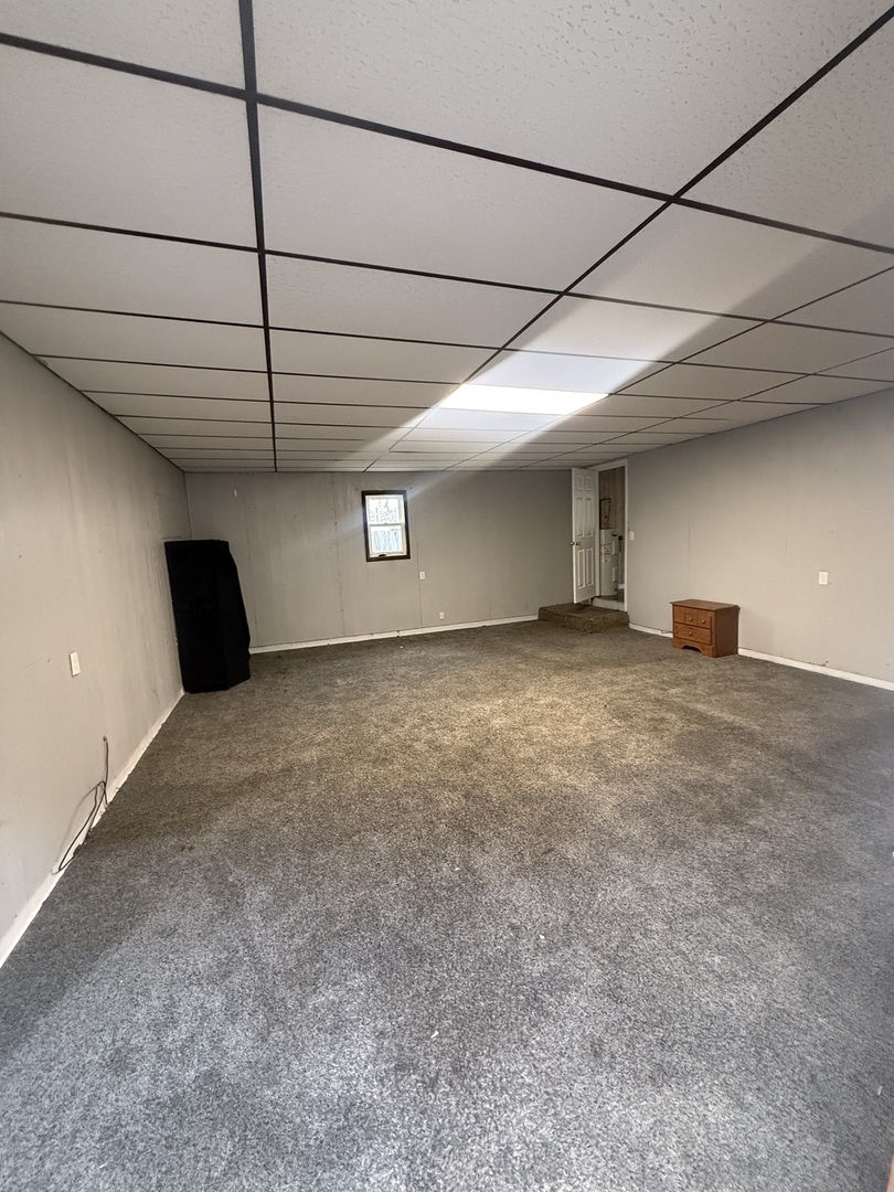 312 E 11th Street Property Photo 18