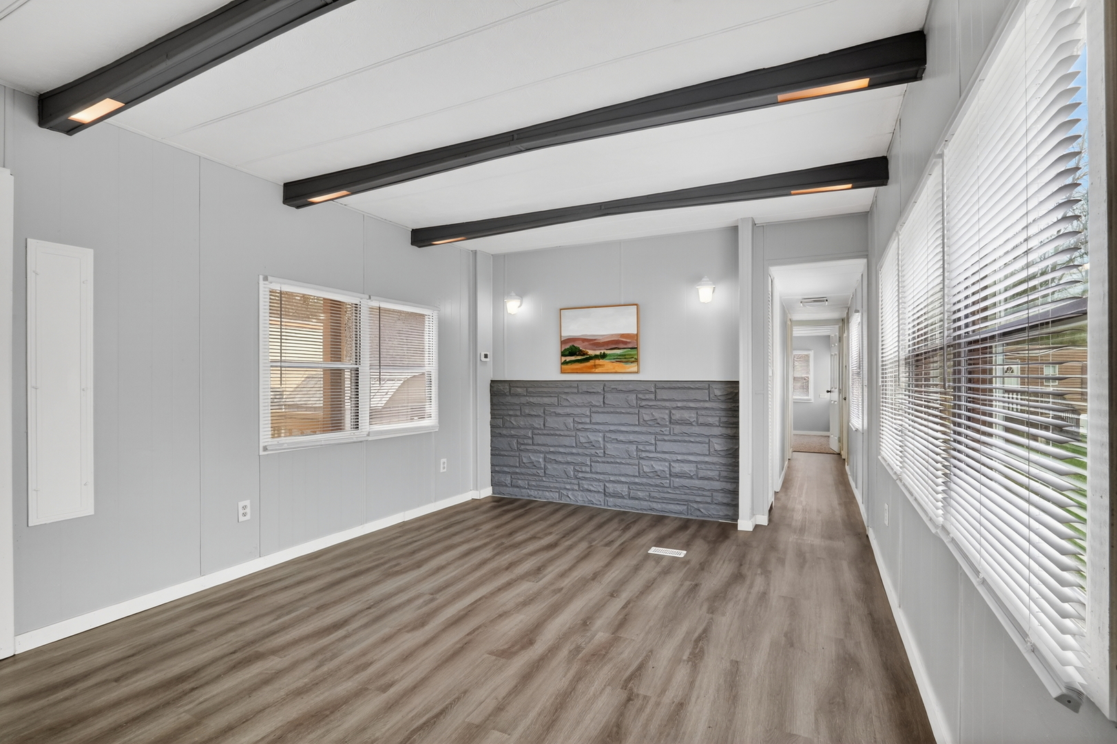 917 Lunga Drive Property Photo 3