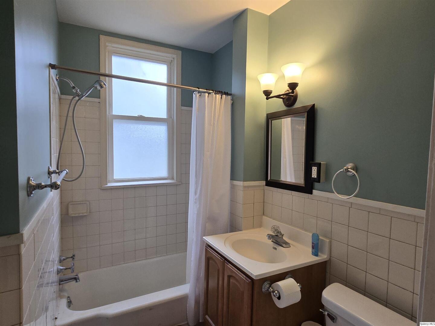 1019 Madison St. Property Photo 10