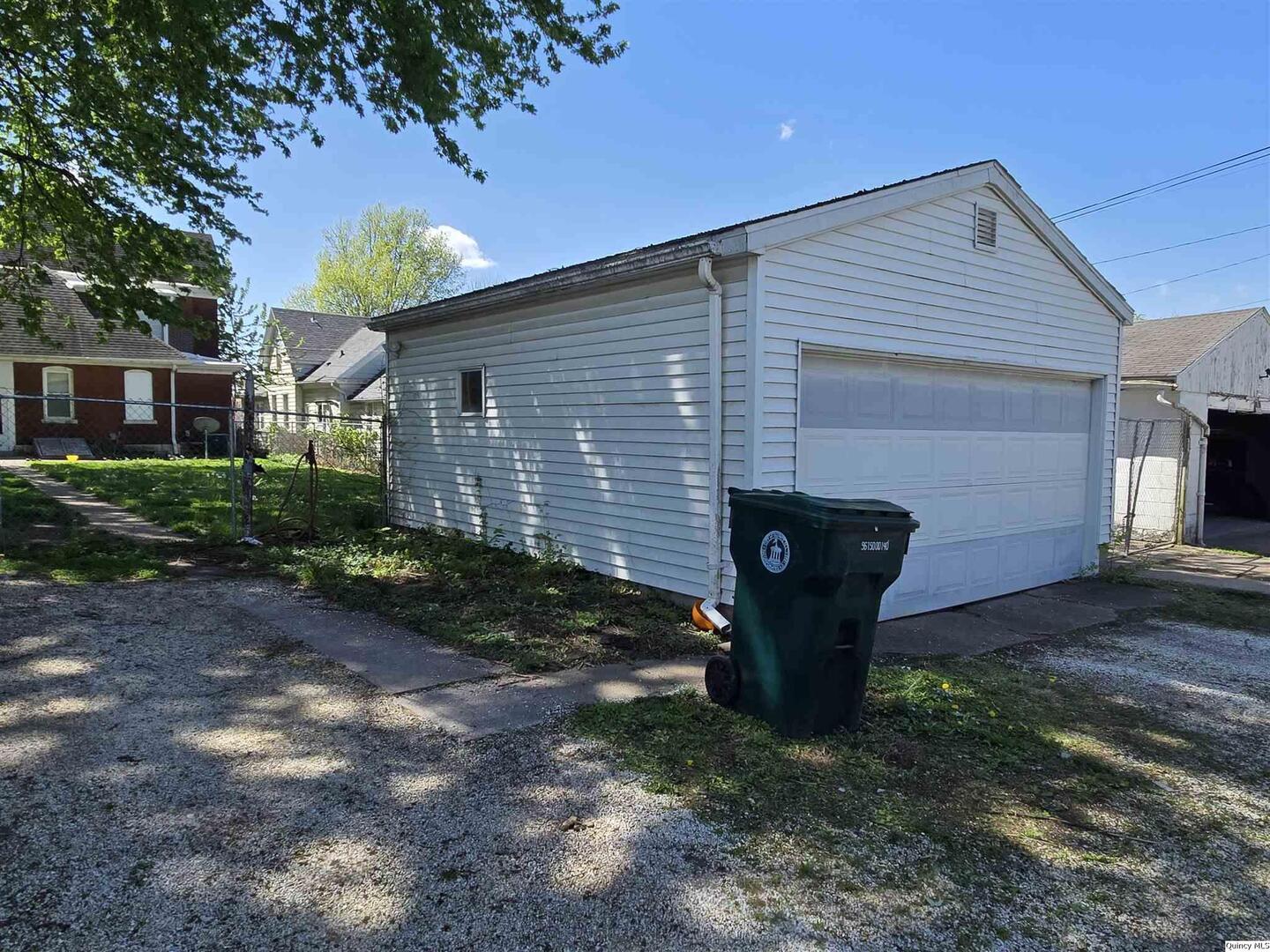 1019 Madison St. Property Photo 16