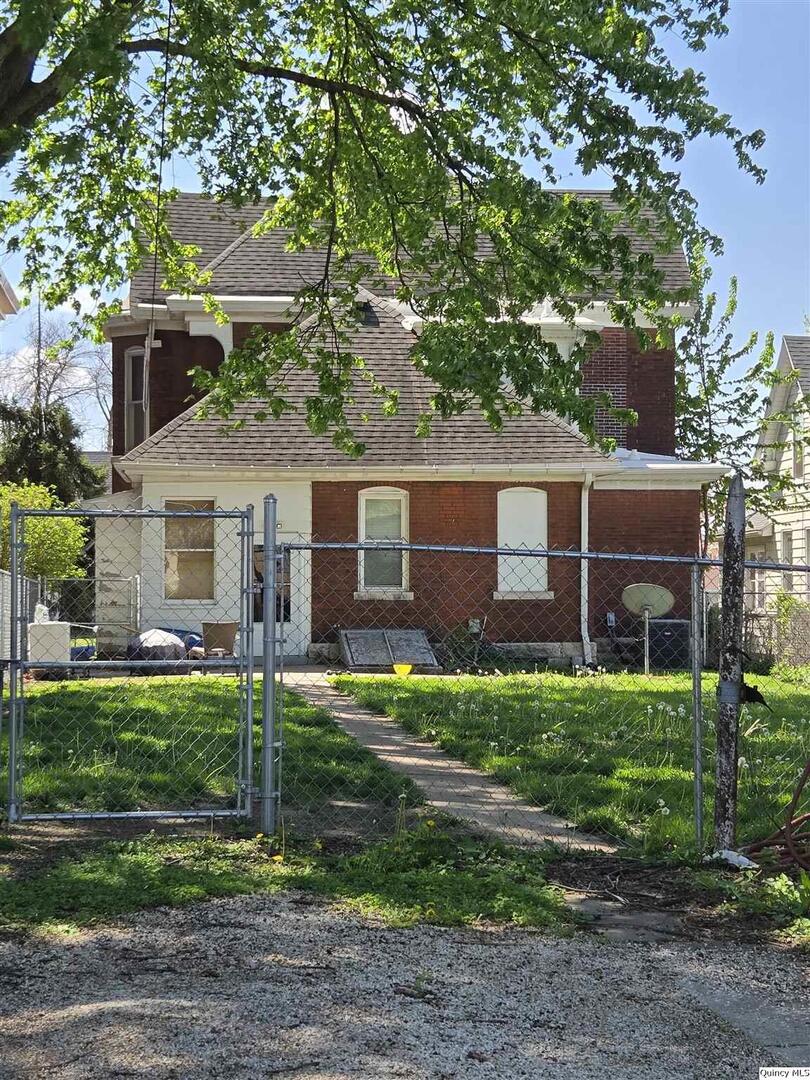 1019 Madison St. Property Photo 17
