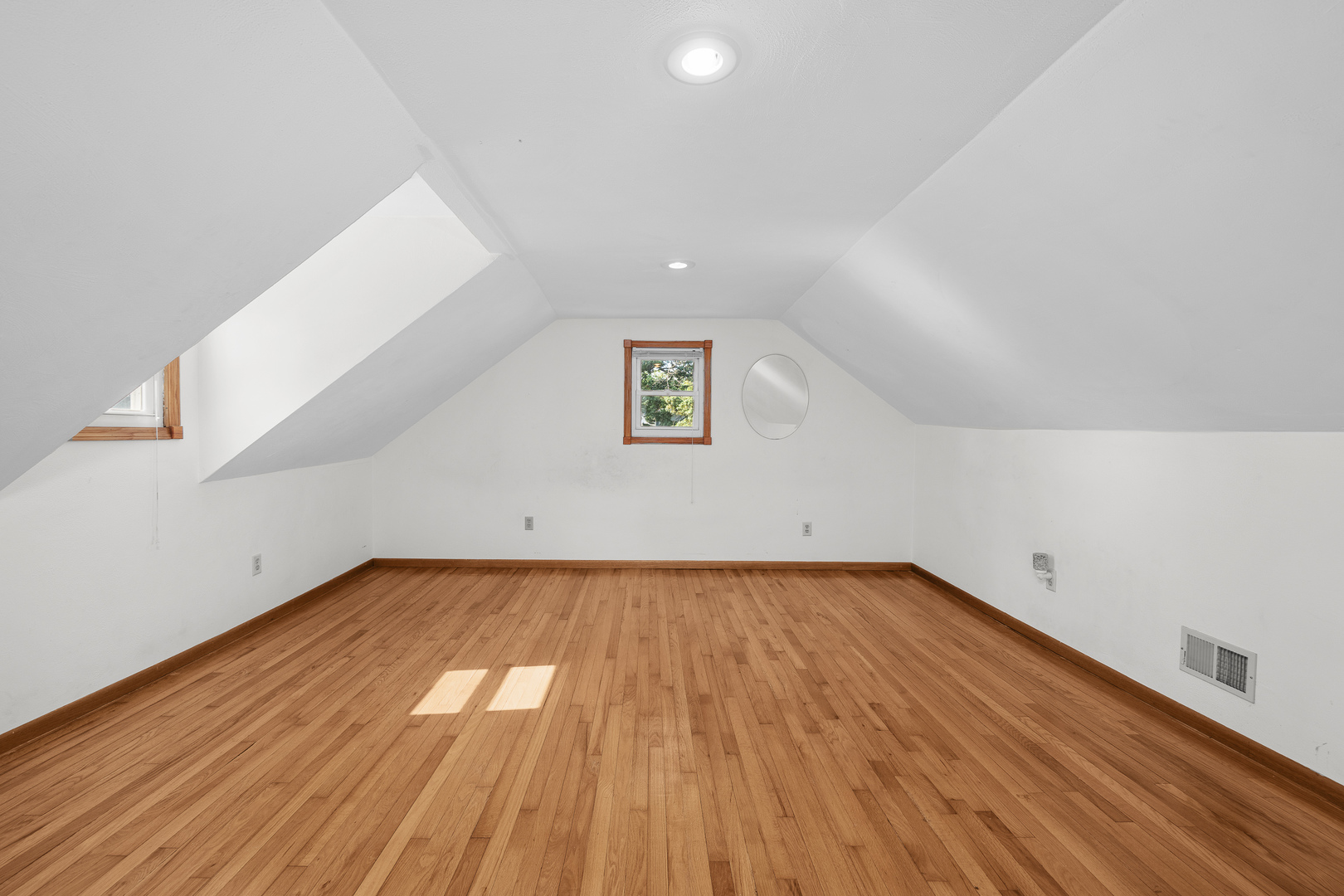 411 3rd Street Property Photo 33