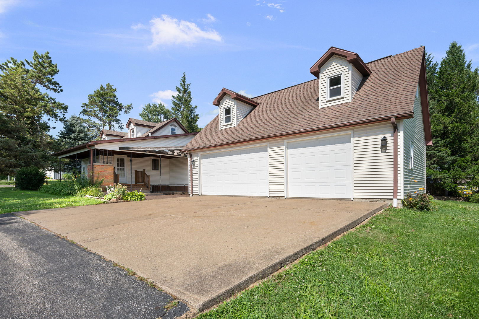 411 3rd Street Property Photo 40