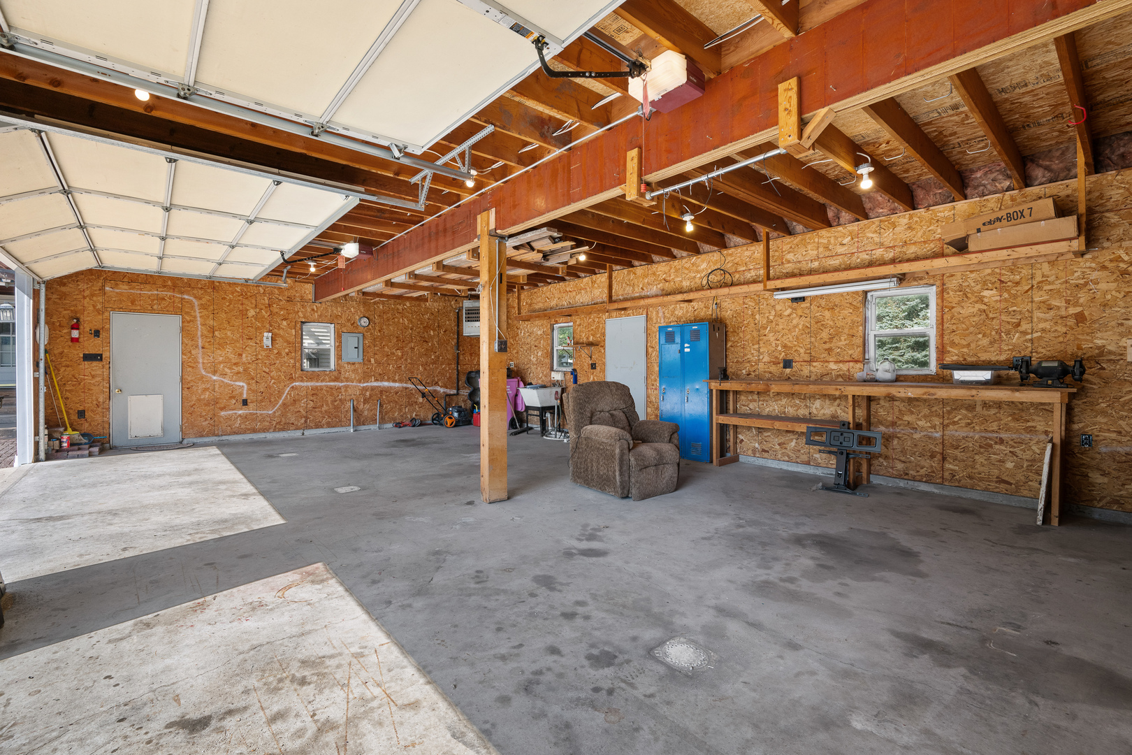 411 3rd Street Property Photo 44