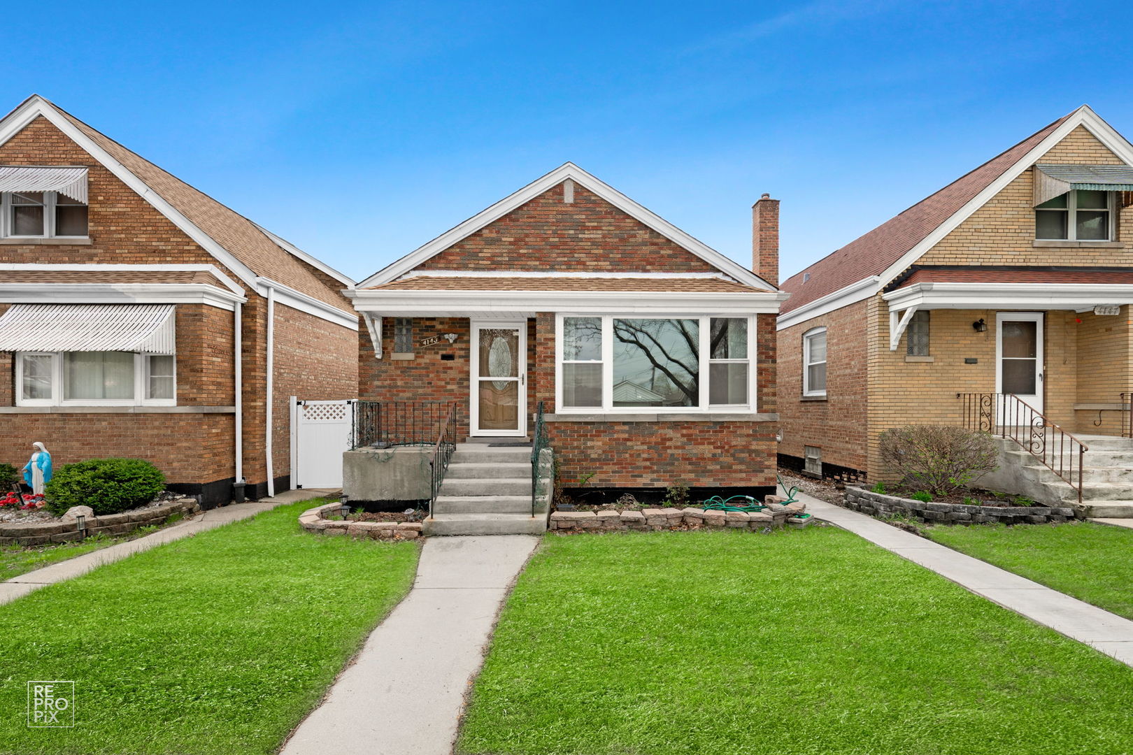 4143 W Marquette Road Property Photo 1