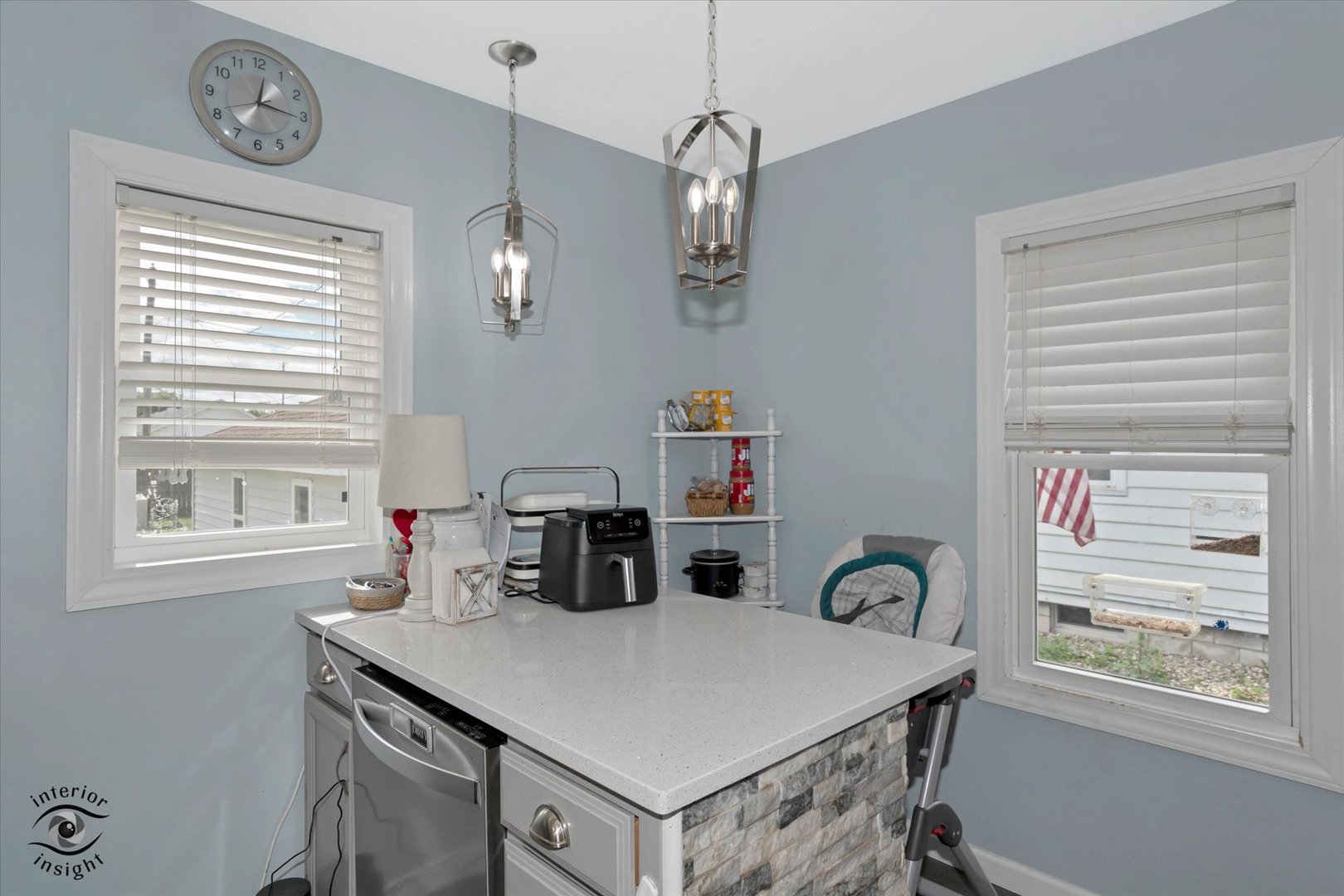 448 N Michigan Avenue Property Photo 6