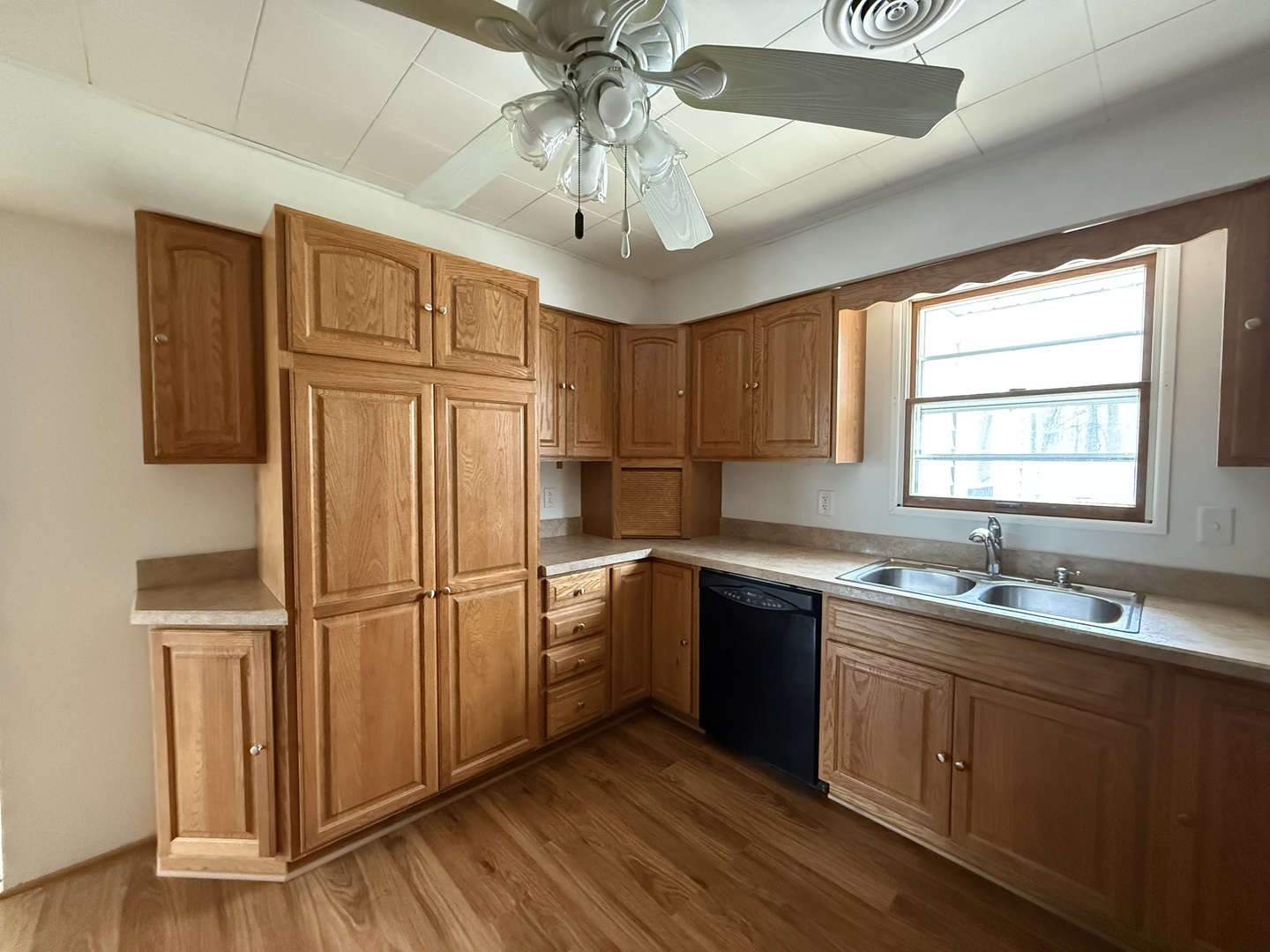 2 Acapulco Drive Property Photo 12