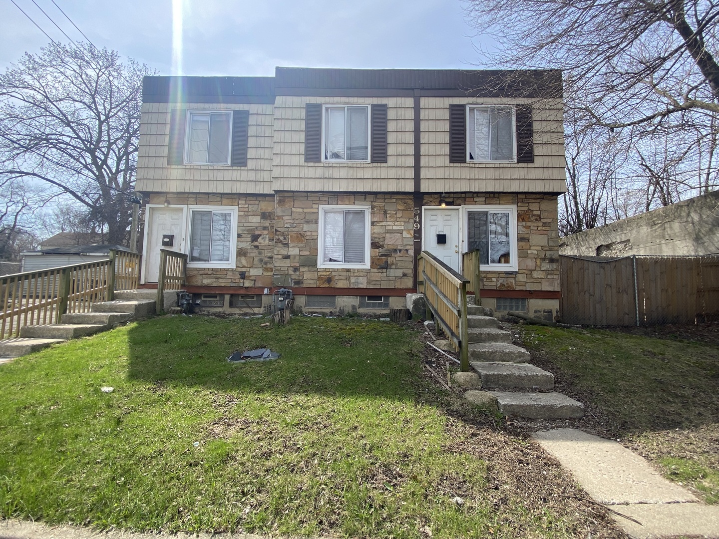 547 W 69th Street Property Photo 2
