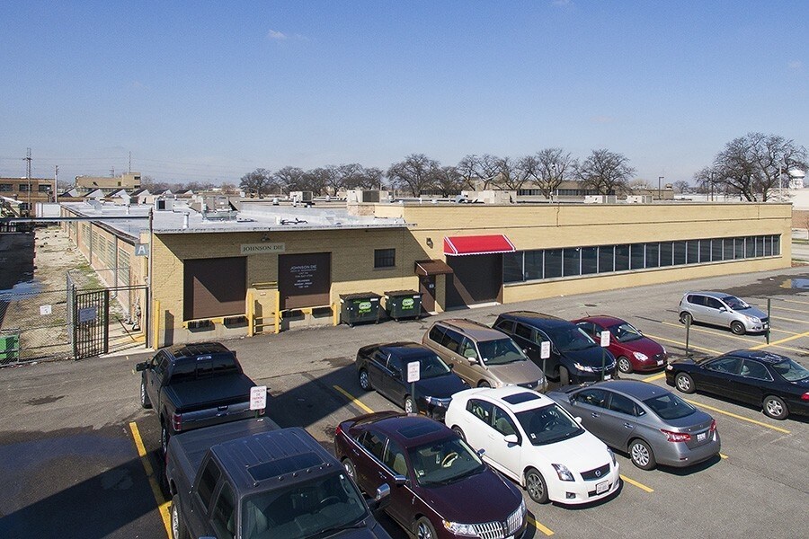 2600 Washington Boulevard R4-r5 Property Photo 4