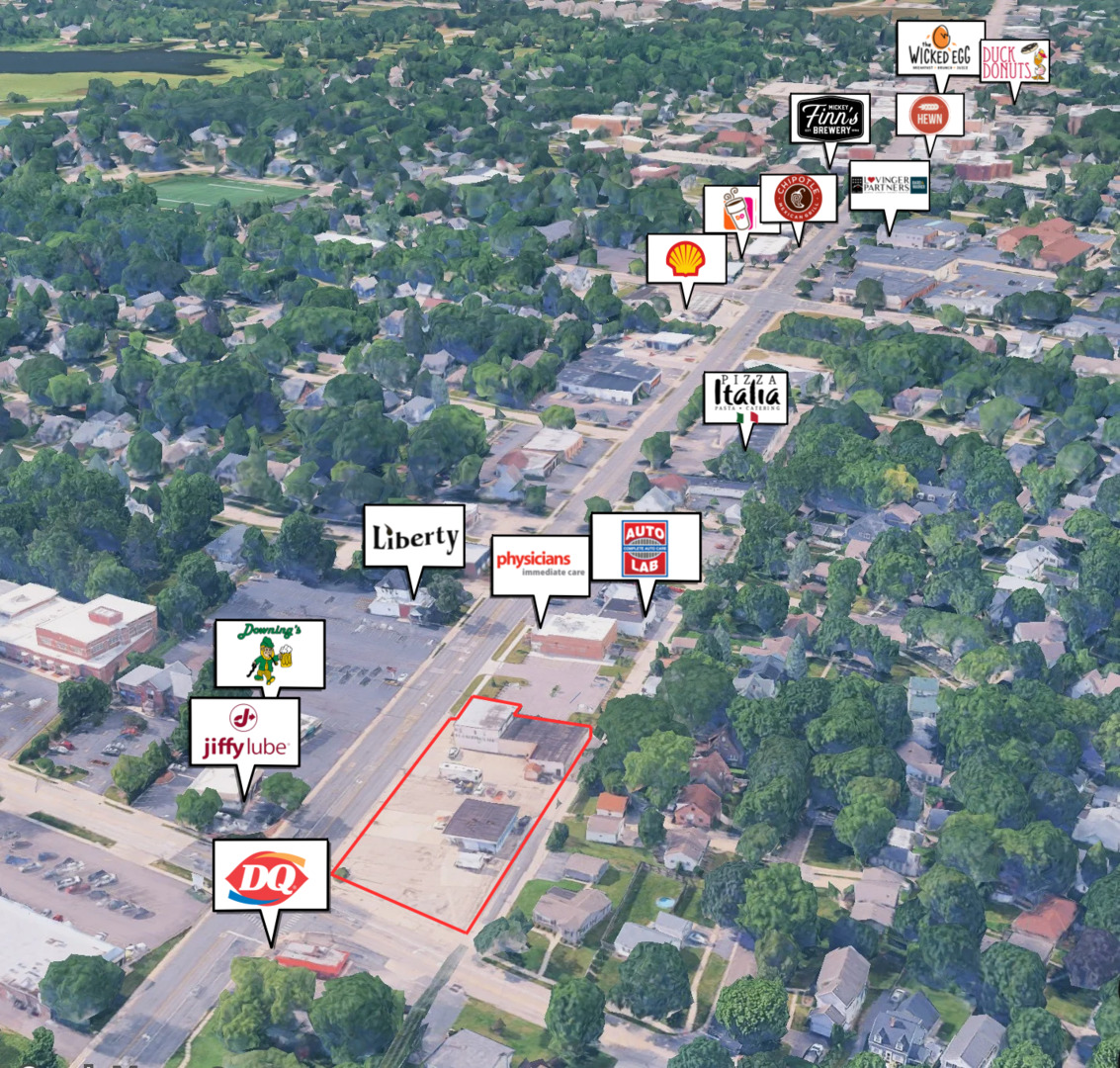 426 S Milwaukee Avenue Property Photo 3
