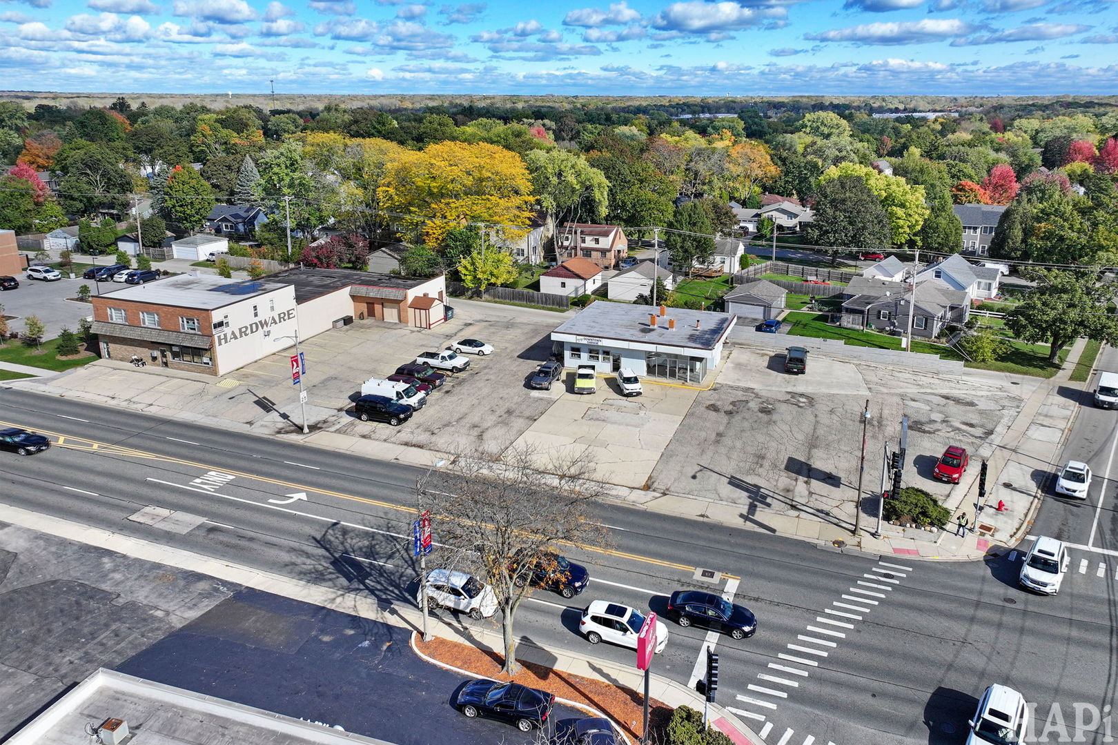 426 S Milwaukee Avenue Property Photo 7