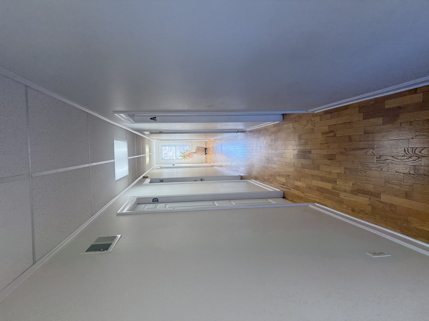 426 S Milwaukee Avenue Property Photo 11