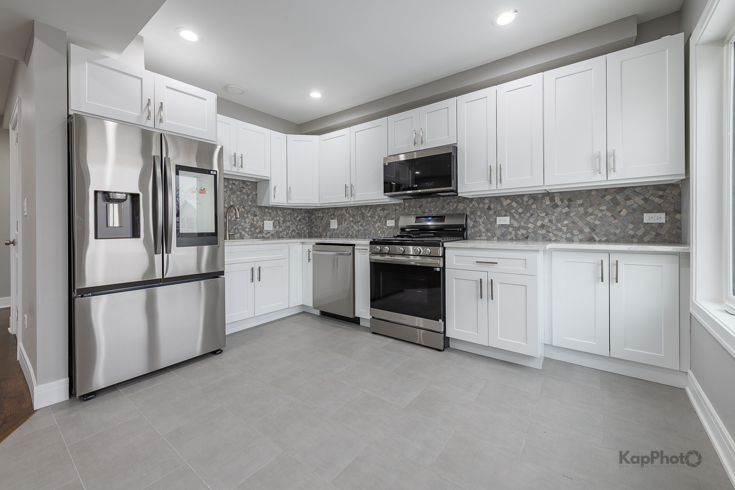 3044 W Irving Park Road Property Photo 22