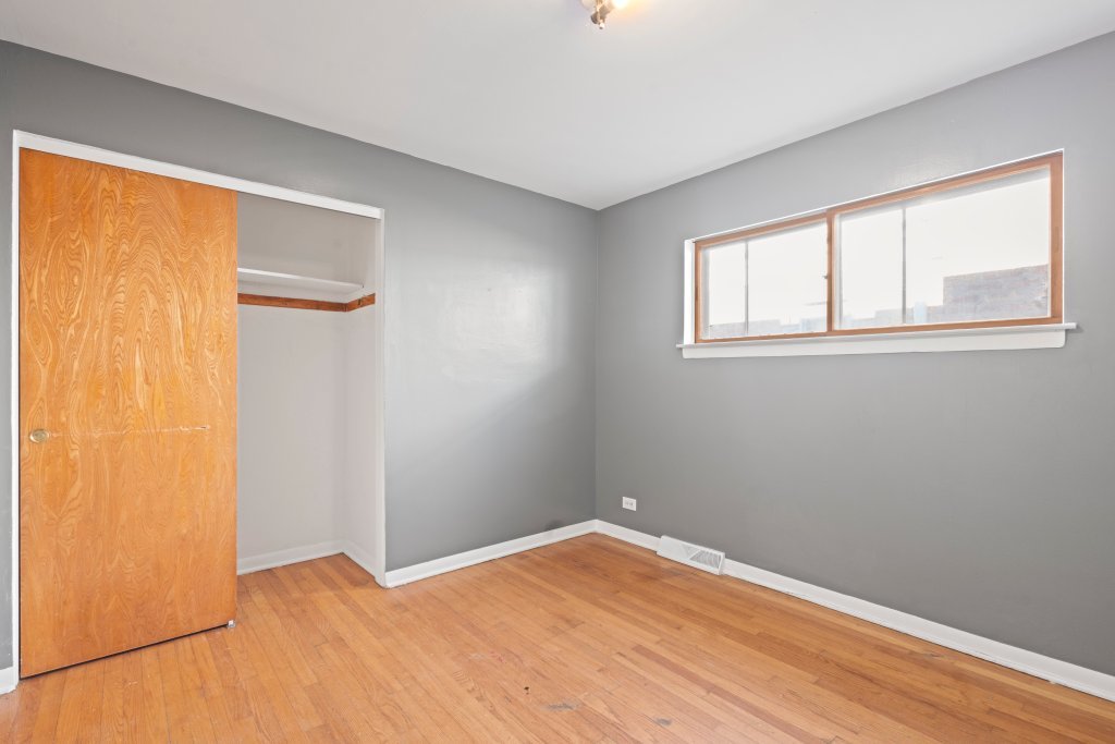 3606 S 53rd Court Property Photo 10