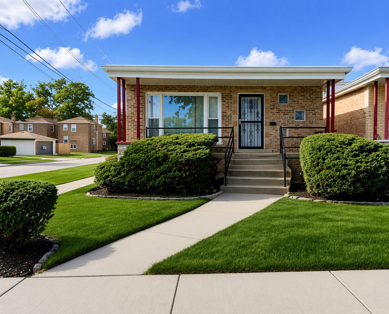 8958 S Oglesby Avenue Property Photo 1