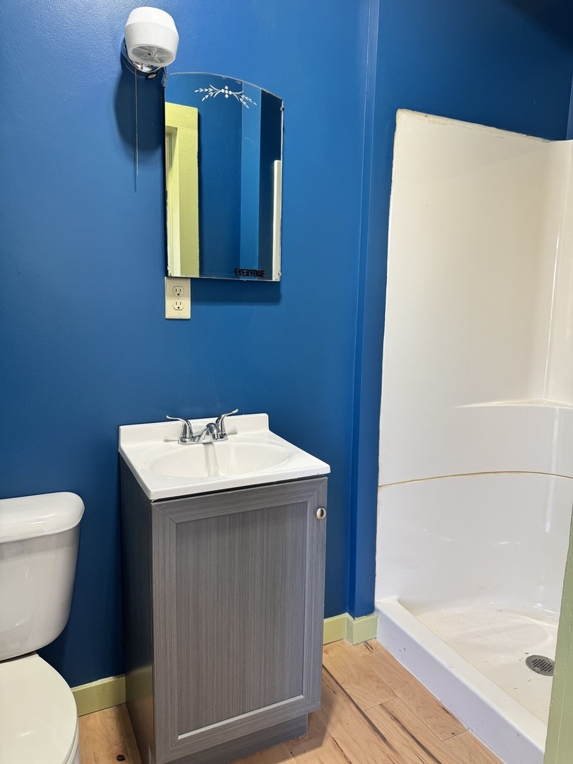 410 3rd Street Property Photo 12