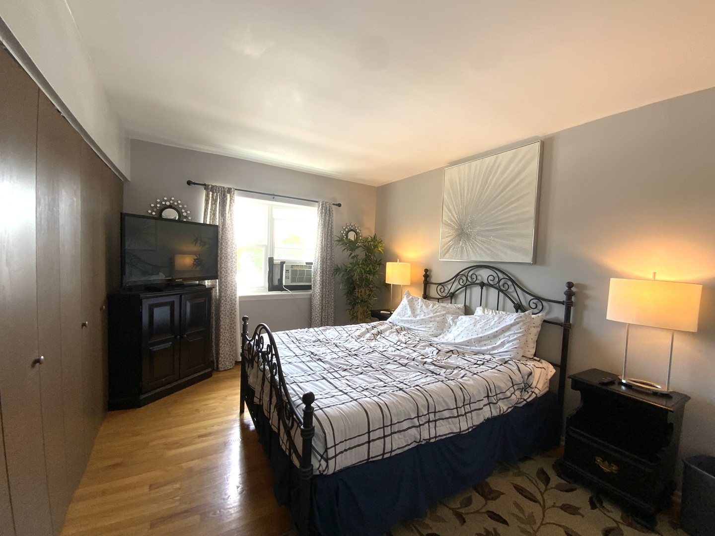 7854 S South Shore Drive 405 Property Photo 23