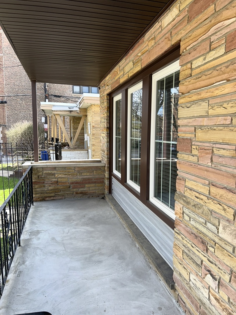 1757 E 71st Place Property Photo 4