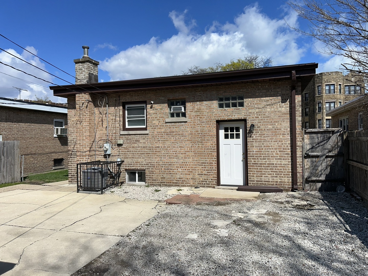 1757 E 71st Place Property Photo 7