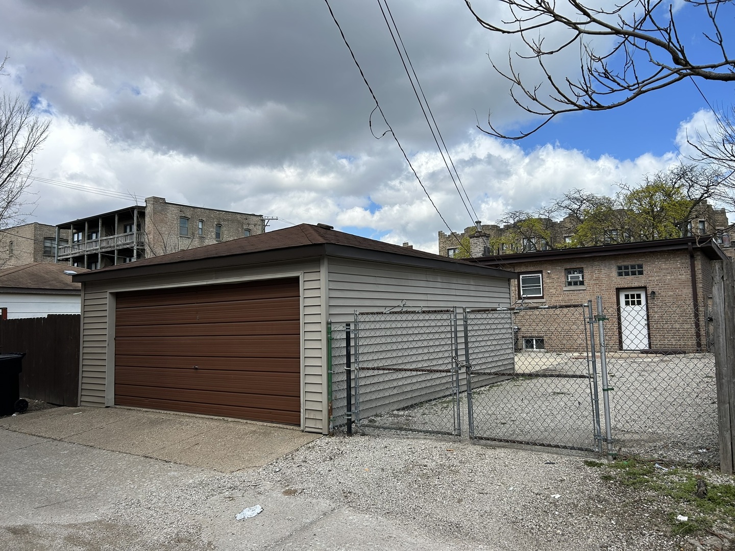 1757 E 71st Place Property Photo 10