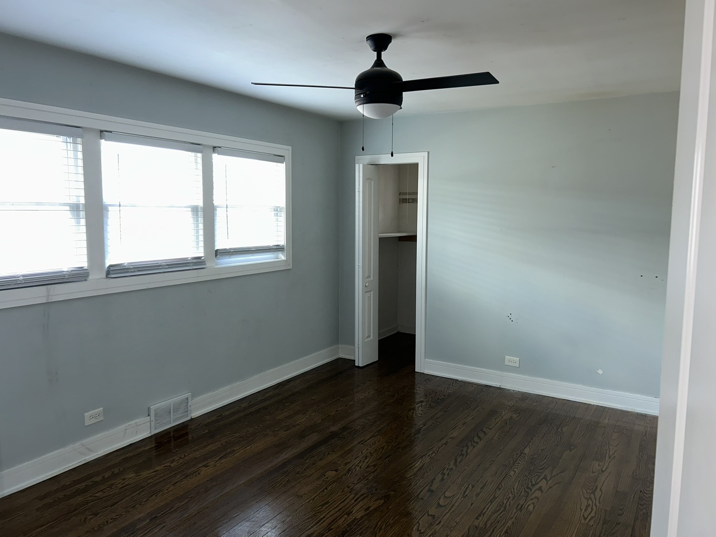 1757 E 71st Place Property Photo 18