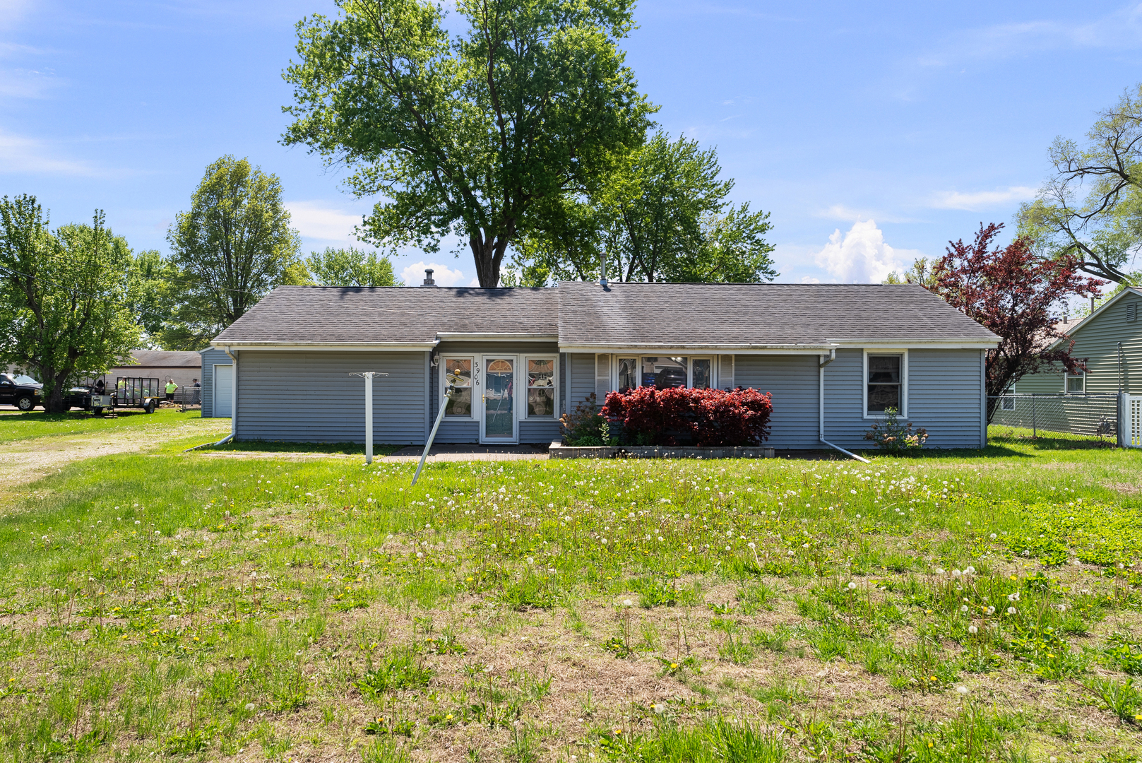 3906 Morton Drive Property Photo 1