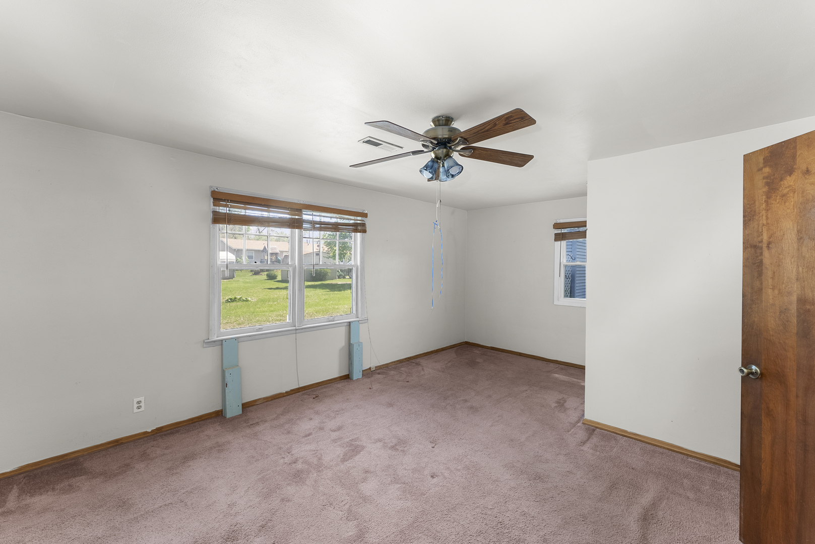 3906 Morton Drive Property Photo 11
