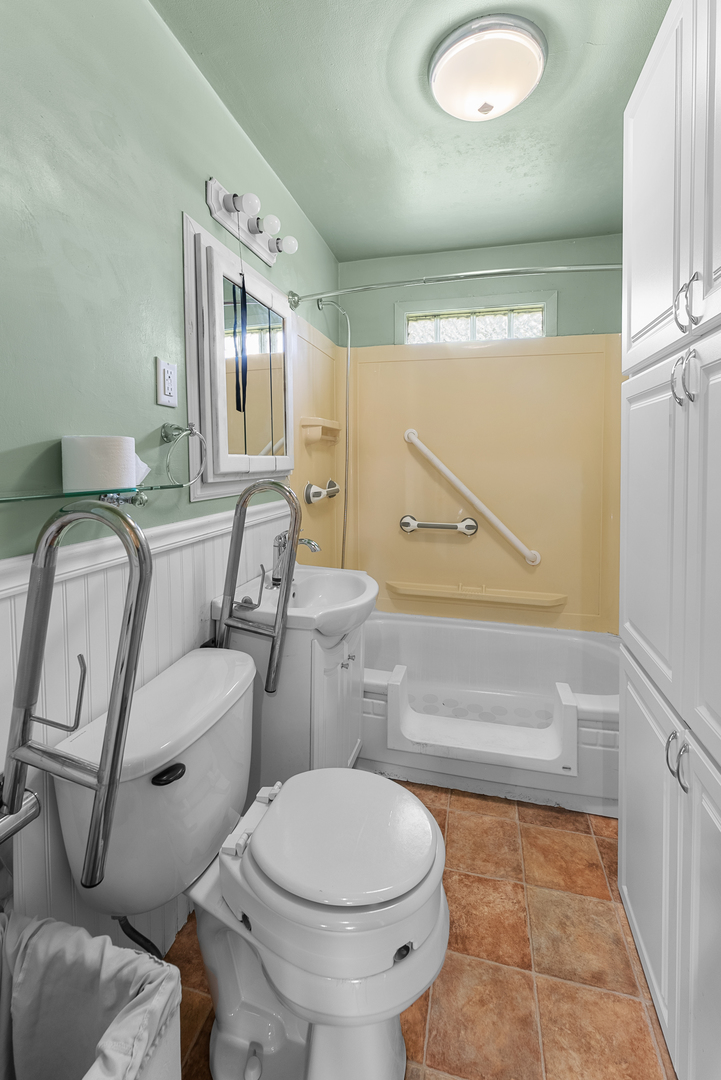 3906 Morton Drive Property Photo 18