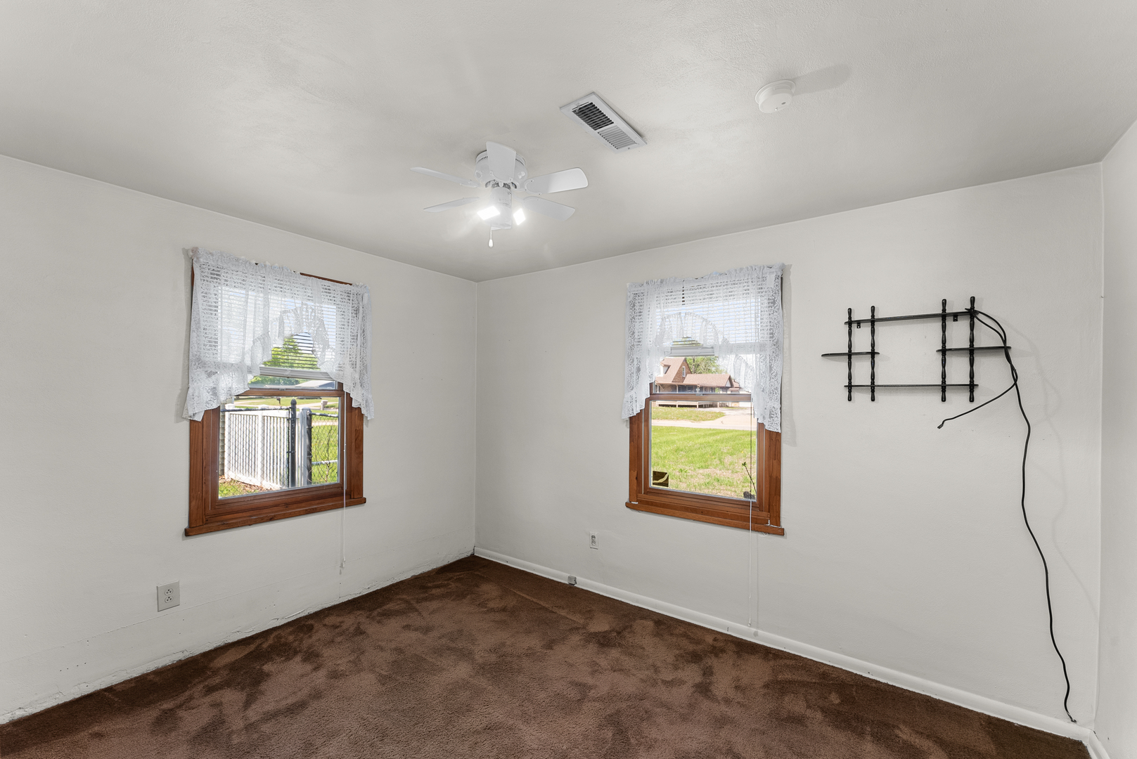3906 Morton Drive Property Photo 19